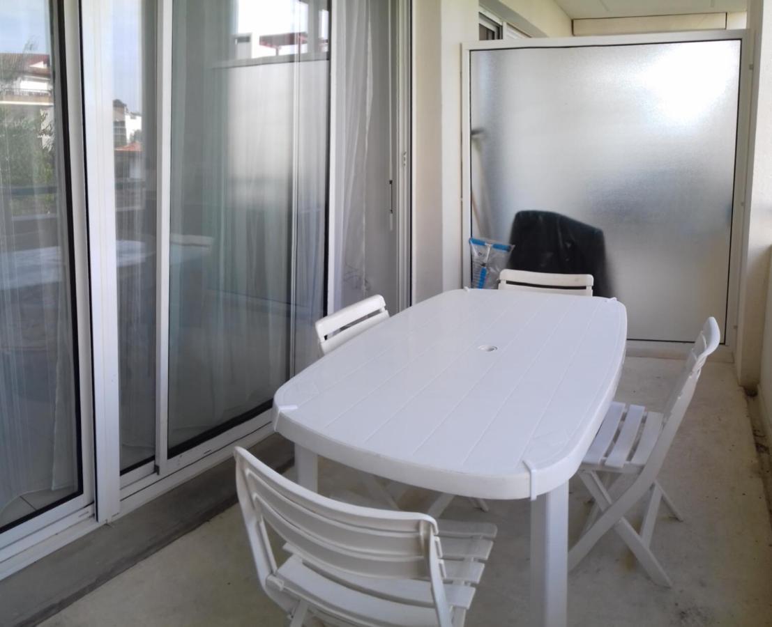 Studio Ideal Couple 2 Enfants, Bien Situe, Calme Ciboure Exterior foto